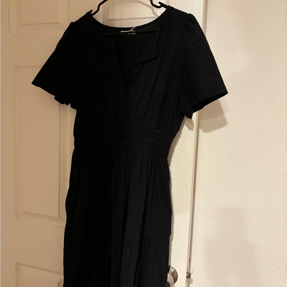 Chic Black Midi Dress for Women